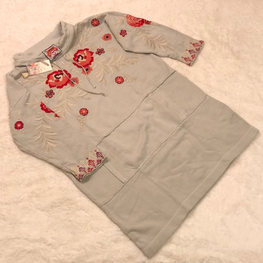 NWT Johnny was sweatshirt! Los Angeles